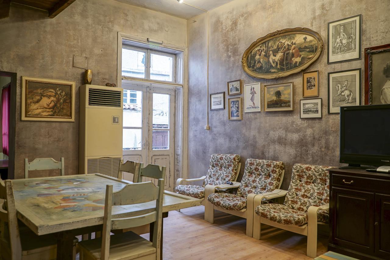 Rooster Hostel Veliko Tarnovo Exteriér fotografie